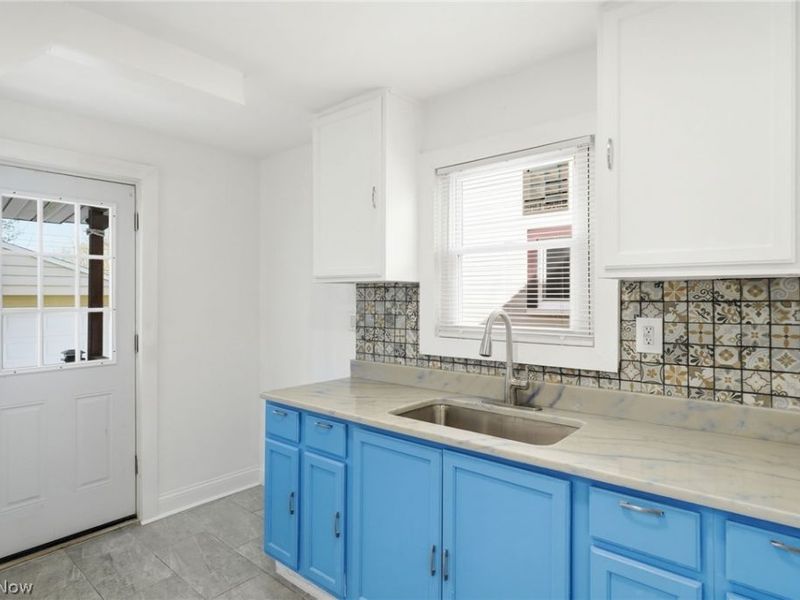 1068 Nela View Road, Cleveland Heights, OH 44112 Photo 13