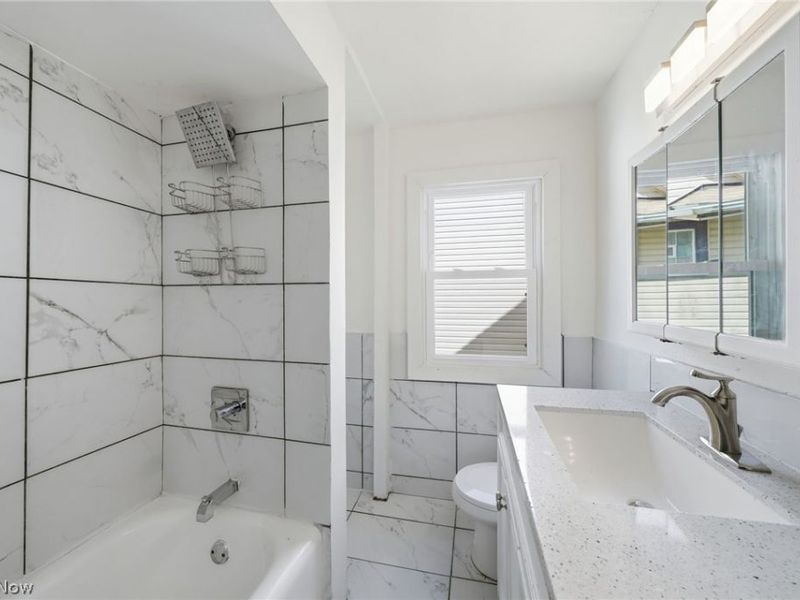 1068 Nela View Road, Cleveland Heights, OH 44112 Photo 14