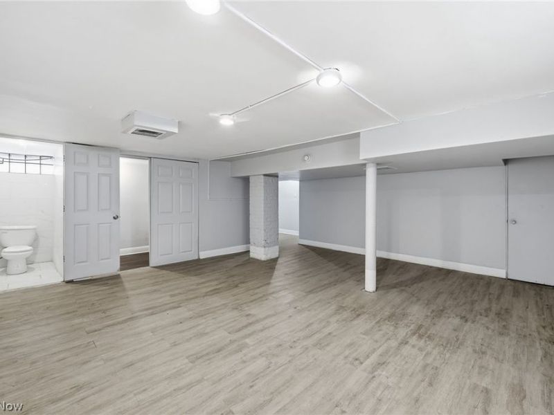 1068 Nela View Road, Cleveland Heights, OH 44112 Photo 21