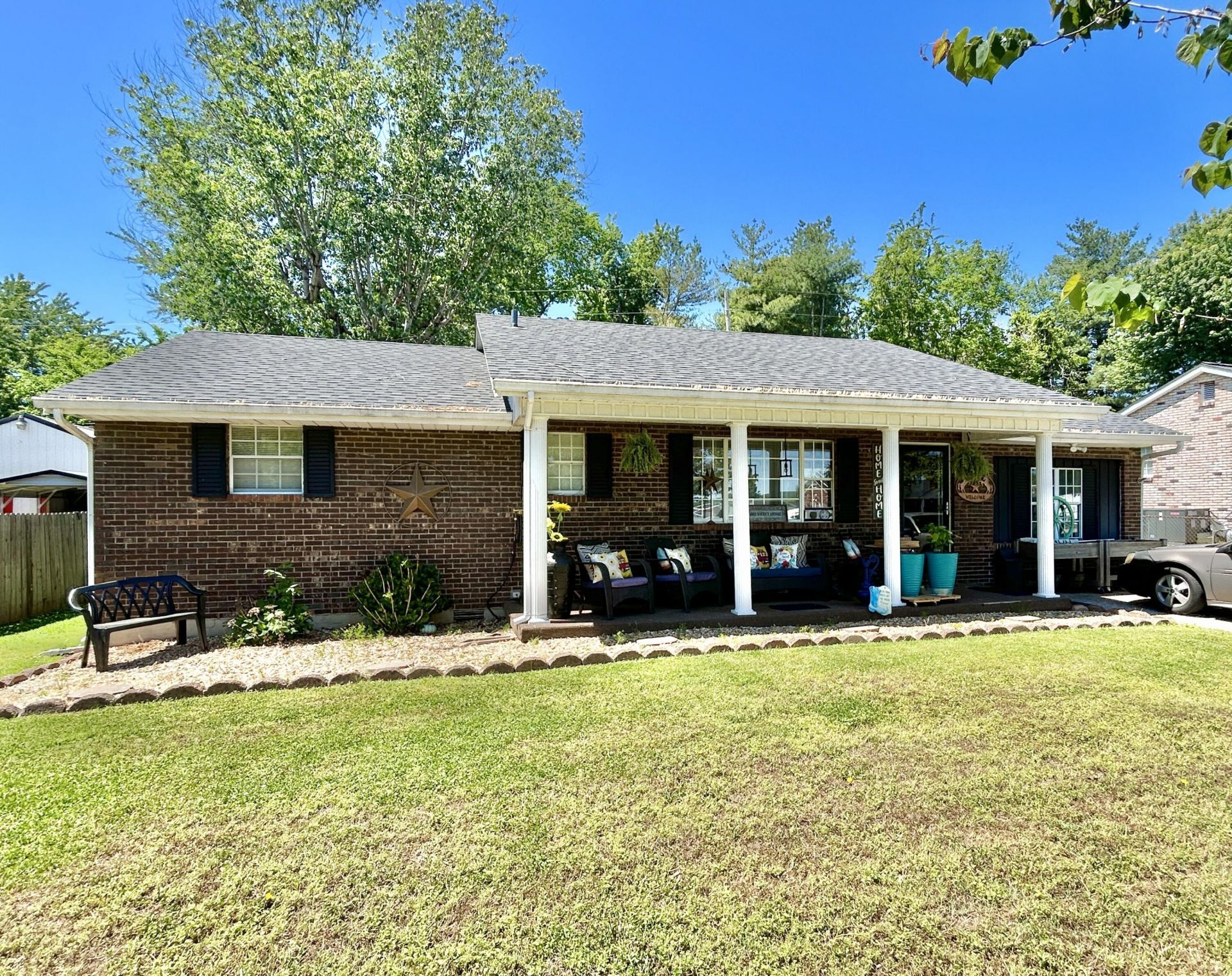 5006 Beechwood Drive, Somerset, KY 42501 Main Photo