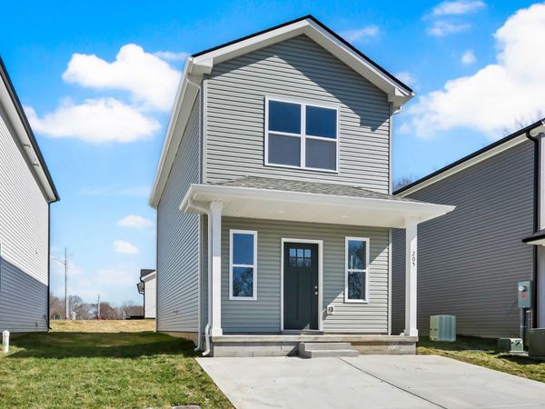 205 Robert St , Clarksville, TN 37040