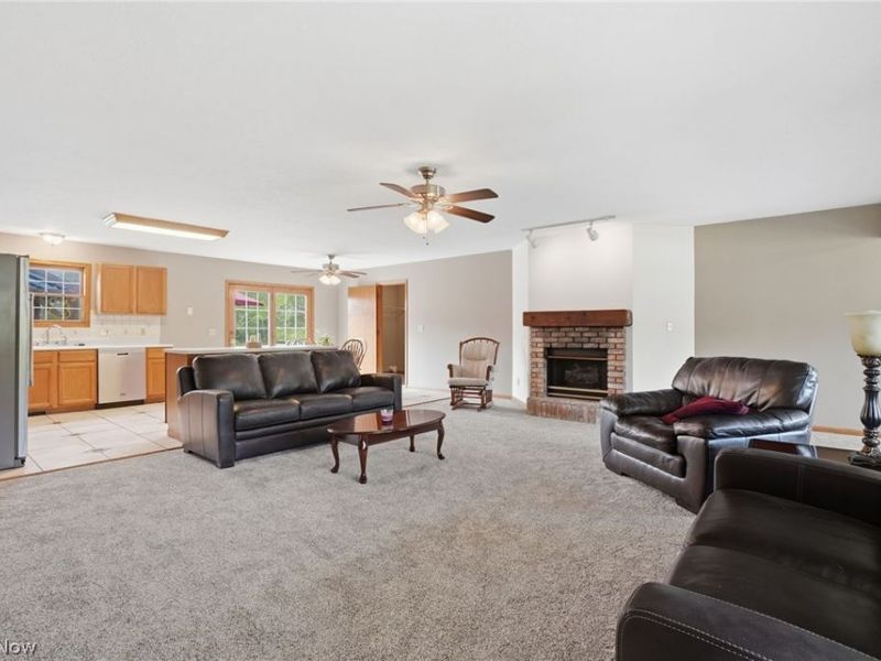 5246 Gore Road, Ashtabula, OH 44004 Photo 3