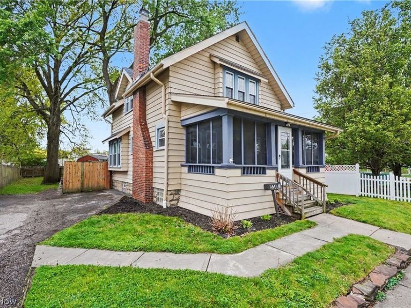 538 Stow Avenue, Cuyahoga Falls, OH 44221 Photo 3