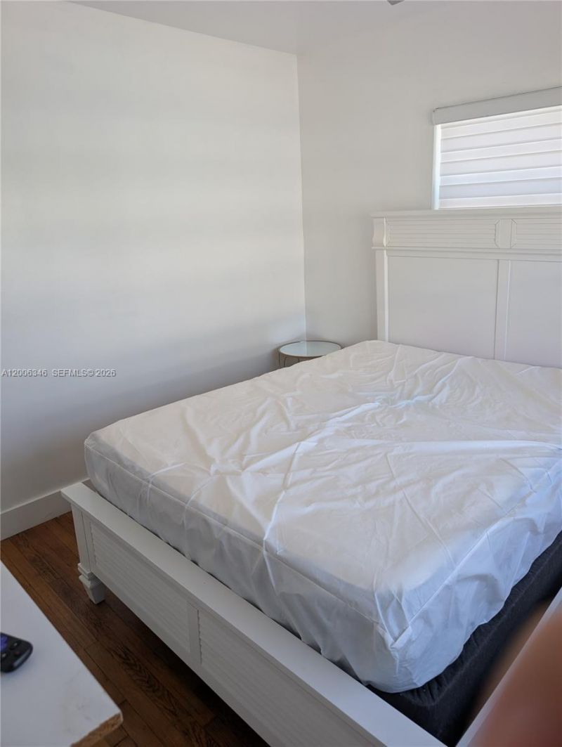 326 Wilson St , Unit 201, Hollywood, FL 33019 Photo