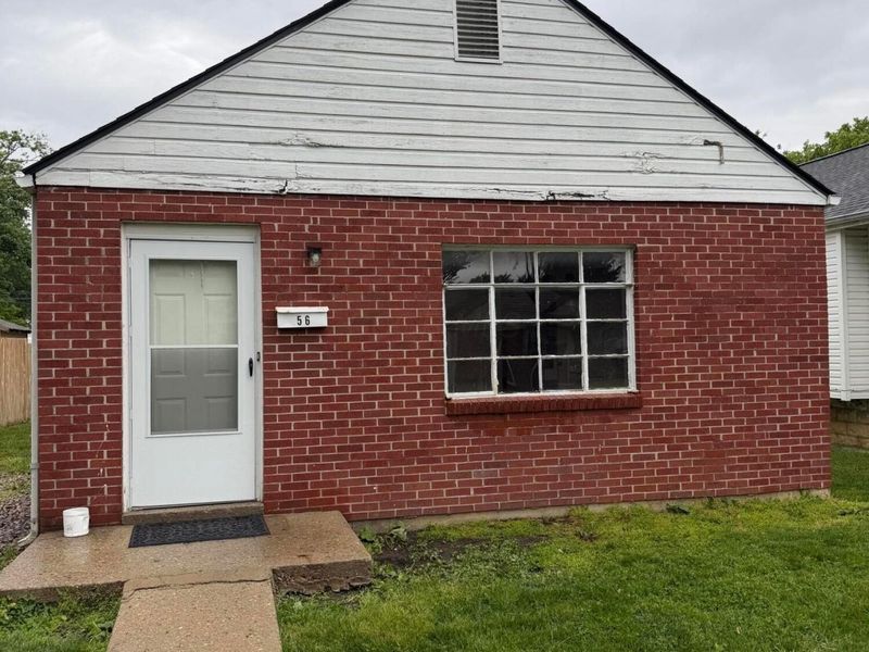 56 Broadlawn Avenue , Columbus, OH 43228 Photo 2