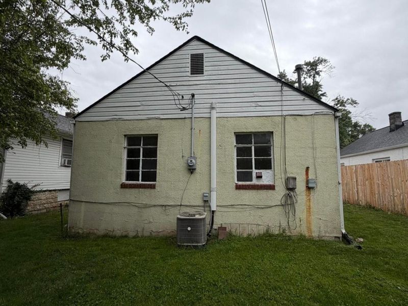 56 Broadlawn Avenue , Columbus, OH 43228 Photo 33