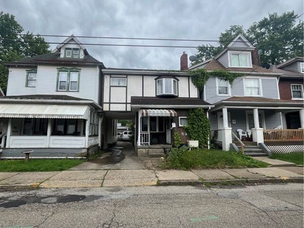 522 3rd Avenue , Tarentum, PA 15084