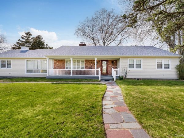 4 Hampton Harbor Lane , Hampton Bays, NY 11946