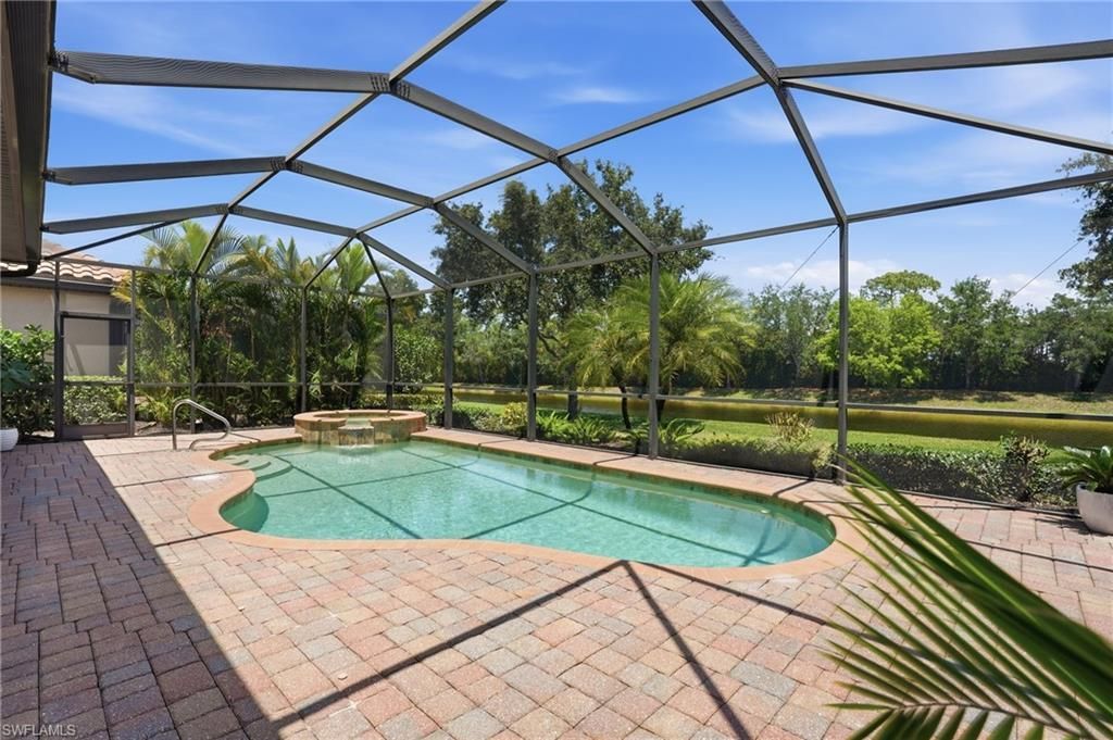 3058 Aviamar Cir, Naples, FL 34114 Photo