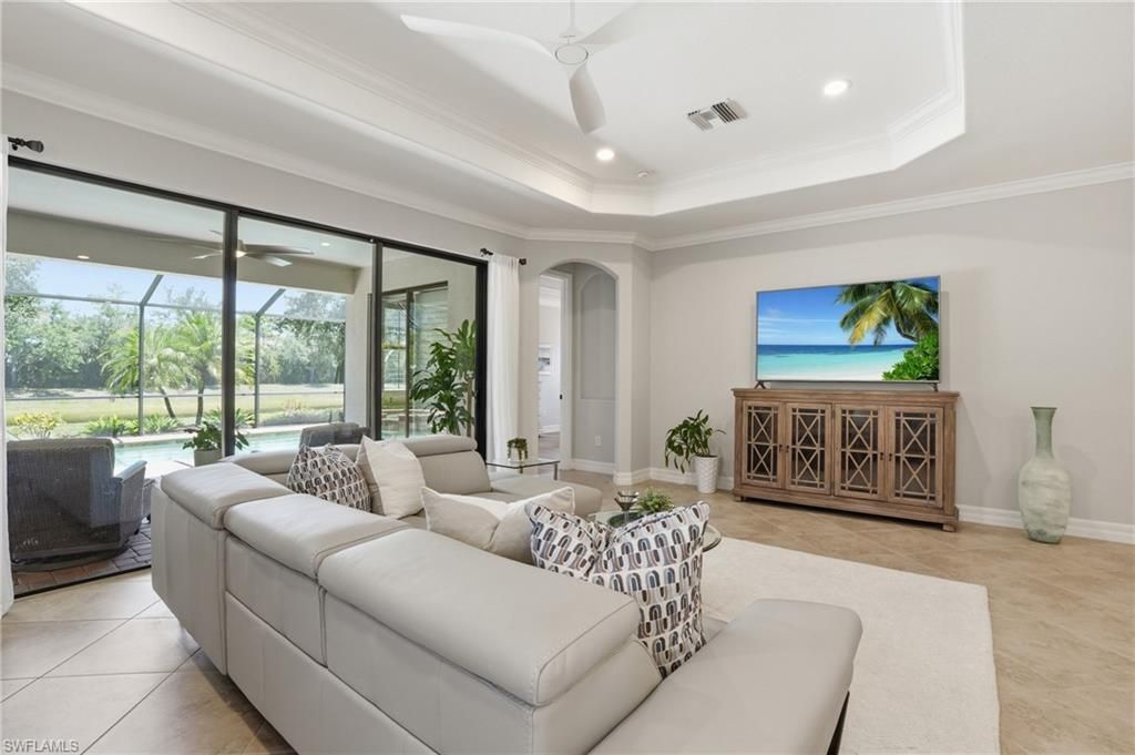 3058 Aviamar Cir, Naples, FL 34114 Photo