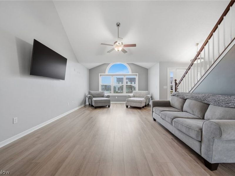 2291 Salem Street NW, Uniontown, OH 44685 Photo 12