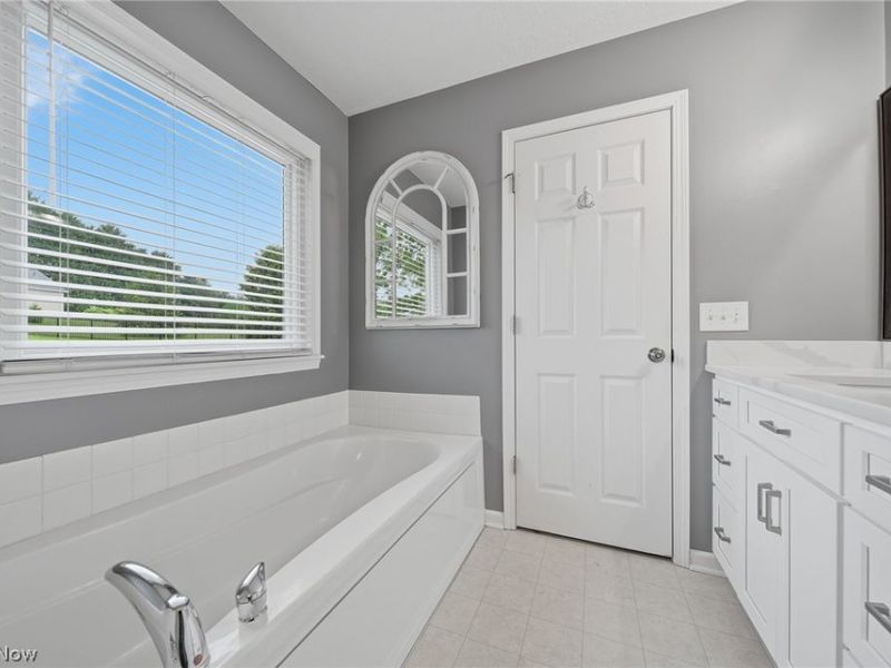 2291 Salem Street NW, Uniontown, OH 44685 Photo 19