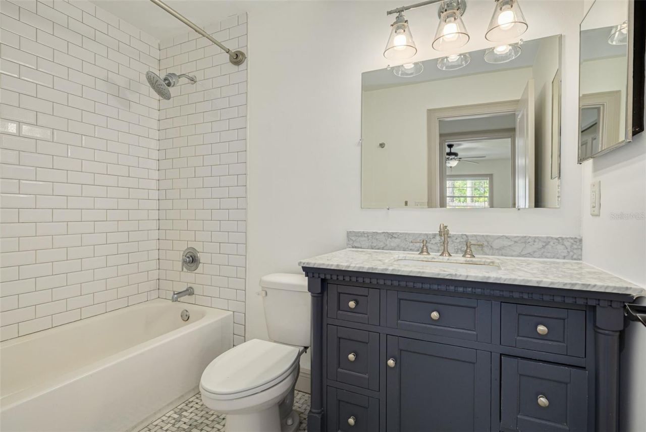 535 32nd Avenue N, Unit 5, Saint Petersburg, FL 33704 Photo