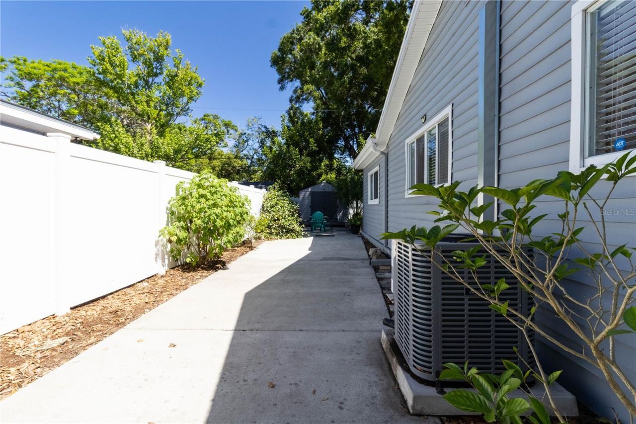 7211 12th Avenue N, Saint Petersburg, FL 33710 Photo