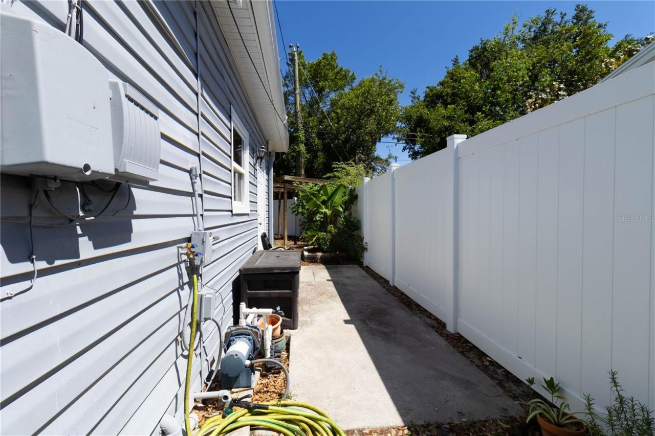 7211 12th Avenue N, Saint Petersburg, FL 33710 Photo