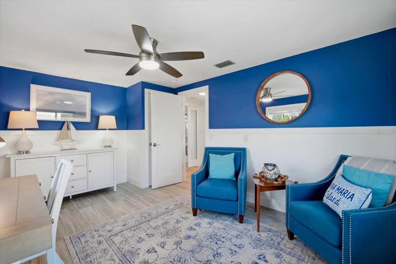617 Dundee Lane, Holmes Beach, FL 34217 Photo