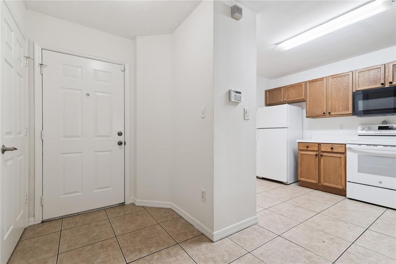685 Scarlet Oak Circle , Unit 109, Altamonte Springs, FL 32701 Photo