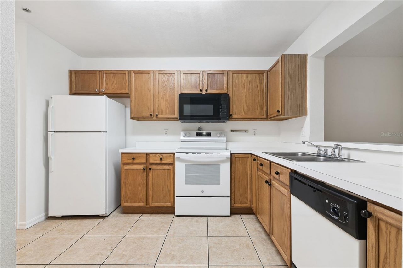 685 Scarlet Oak Circle , Unit 109, Altamonte Springs, FL 32701 Photo