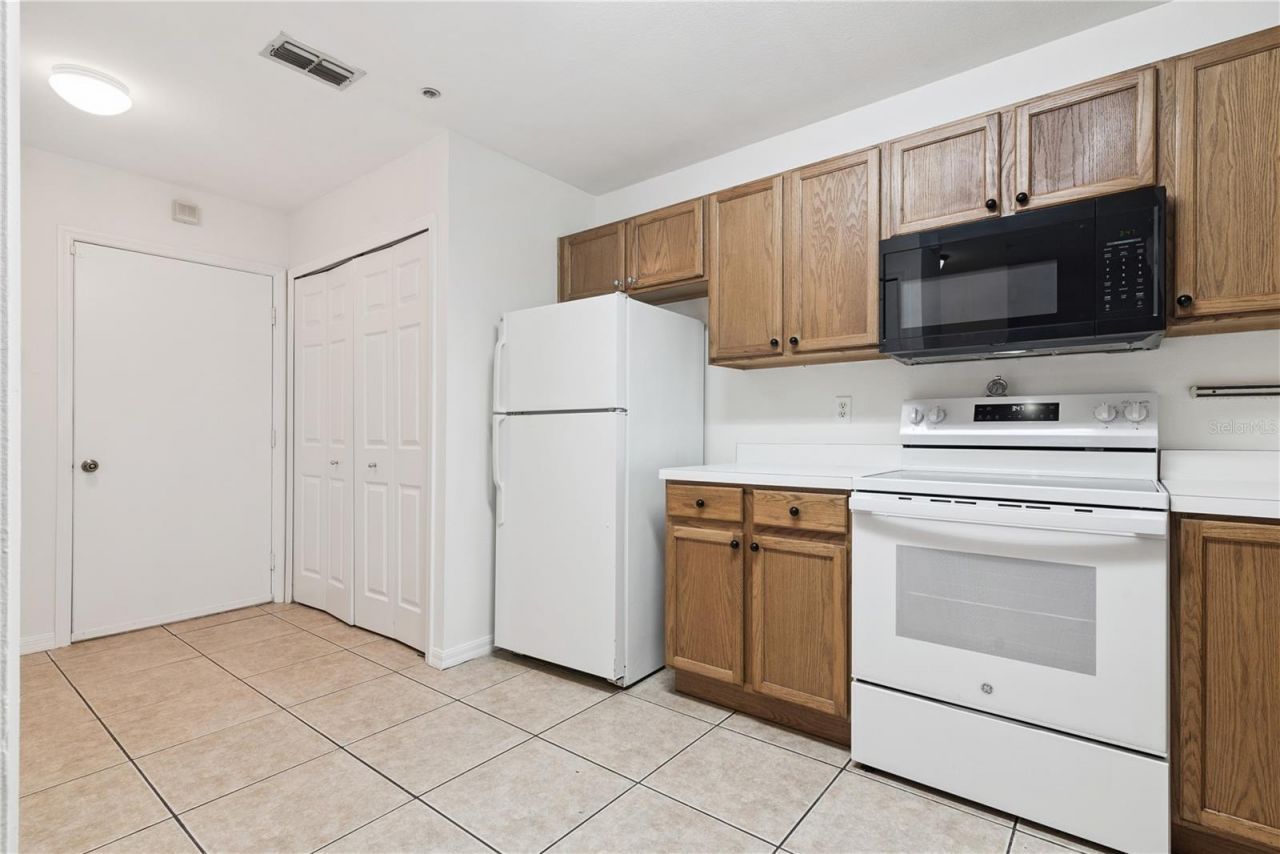 685 Scarlet Oak Circle , Unit 109, Altamonte Springs, FL 32701 Photo