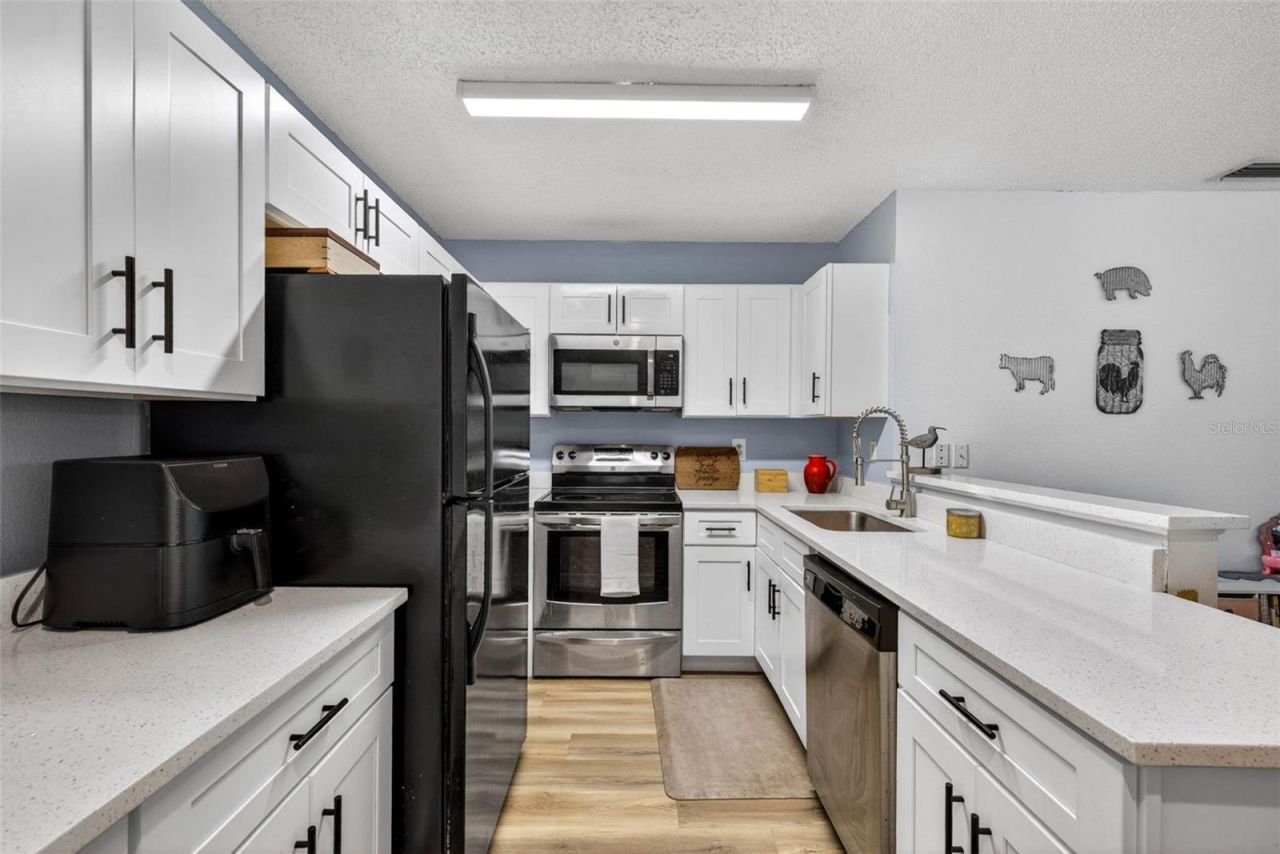 13205 Wagner Drive, Hudson, FL 34667 Photo