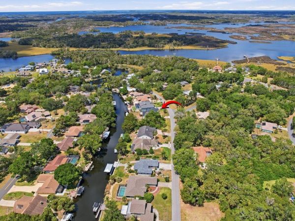 11870 W WATERWAY DRIVE, HOMOSASSA, FL 34448