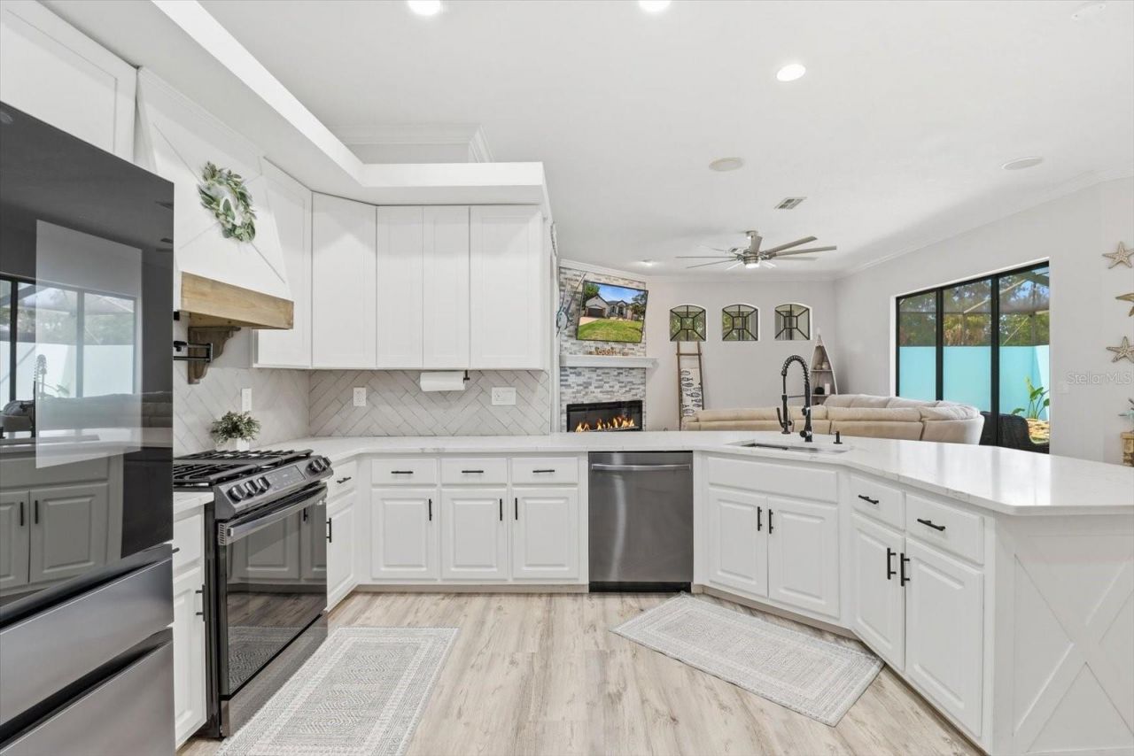 11870 W Waterway Drive, Homosassa, FL 34448 Photo