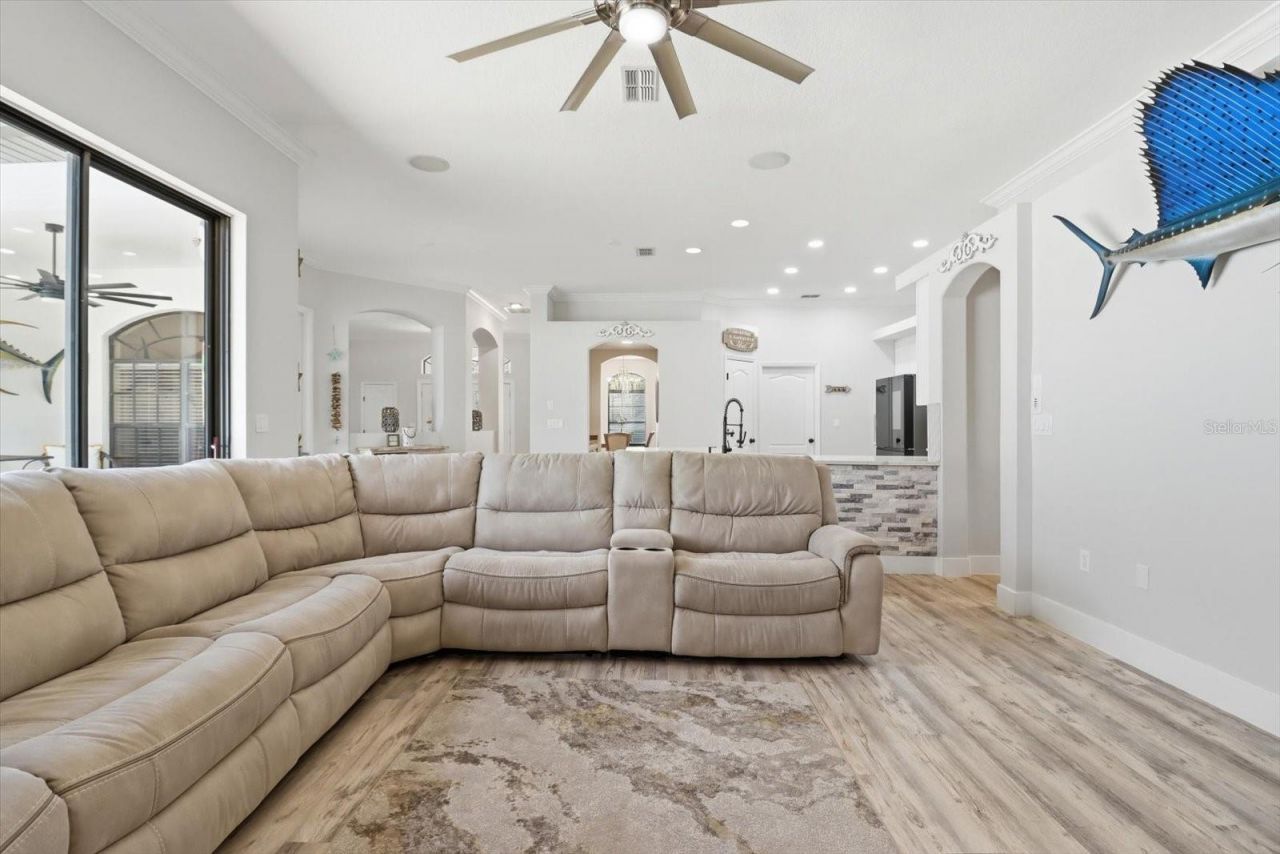 11870 W Waterway Drive, Homosassa, FL 34448 Photo