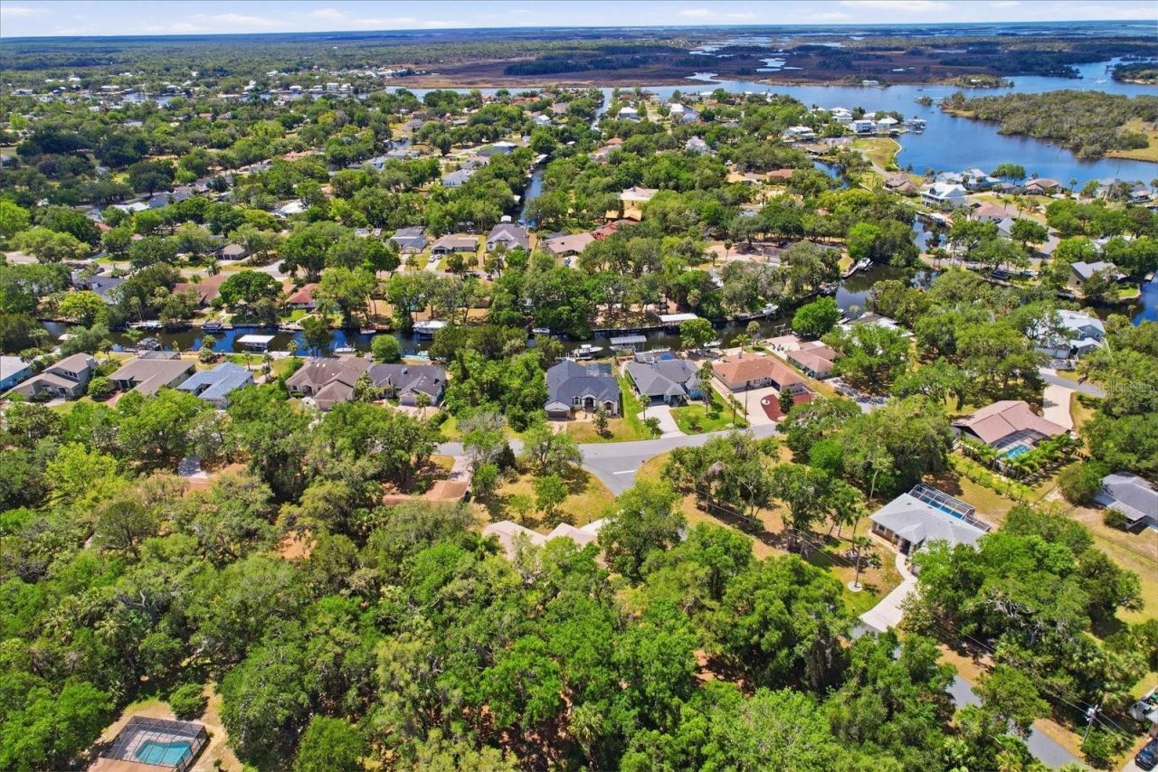 11870 W Waterway Drive, Homosassa, FL 34448 Photo