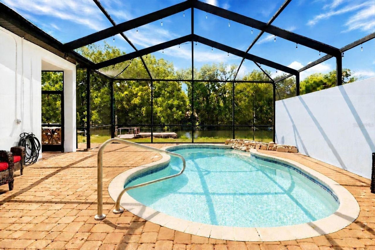 11870 W Waterway Drive, Homosassa, FL 34448 Photo
