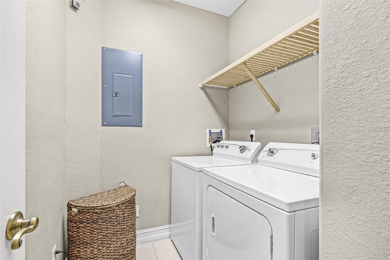 5626 Cape Harbour Drive, Unit 202, Cape Coral, FL 33914 Photo
