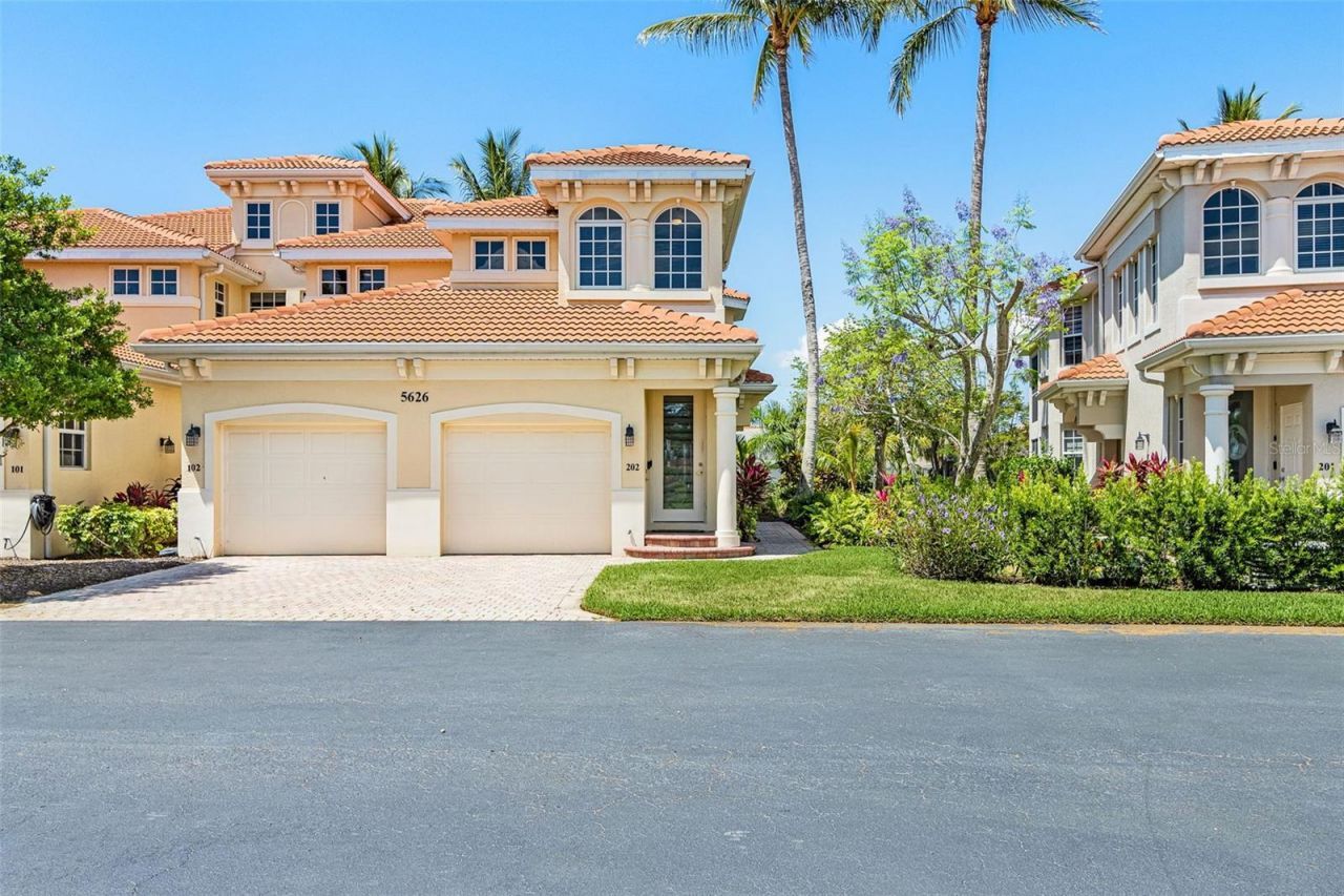 5626 Cape Harbour Drive, Unit 202, Cape Coral, FL 33914 Photo