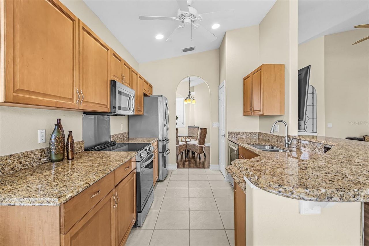 5626 Cape Harbour Drive, Unit 202, Cape Coral, FL 33914 Photo