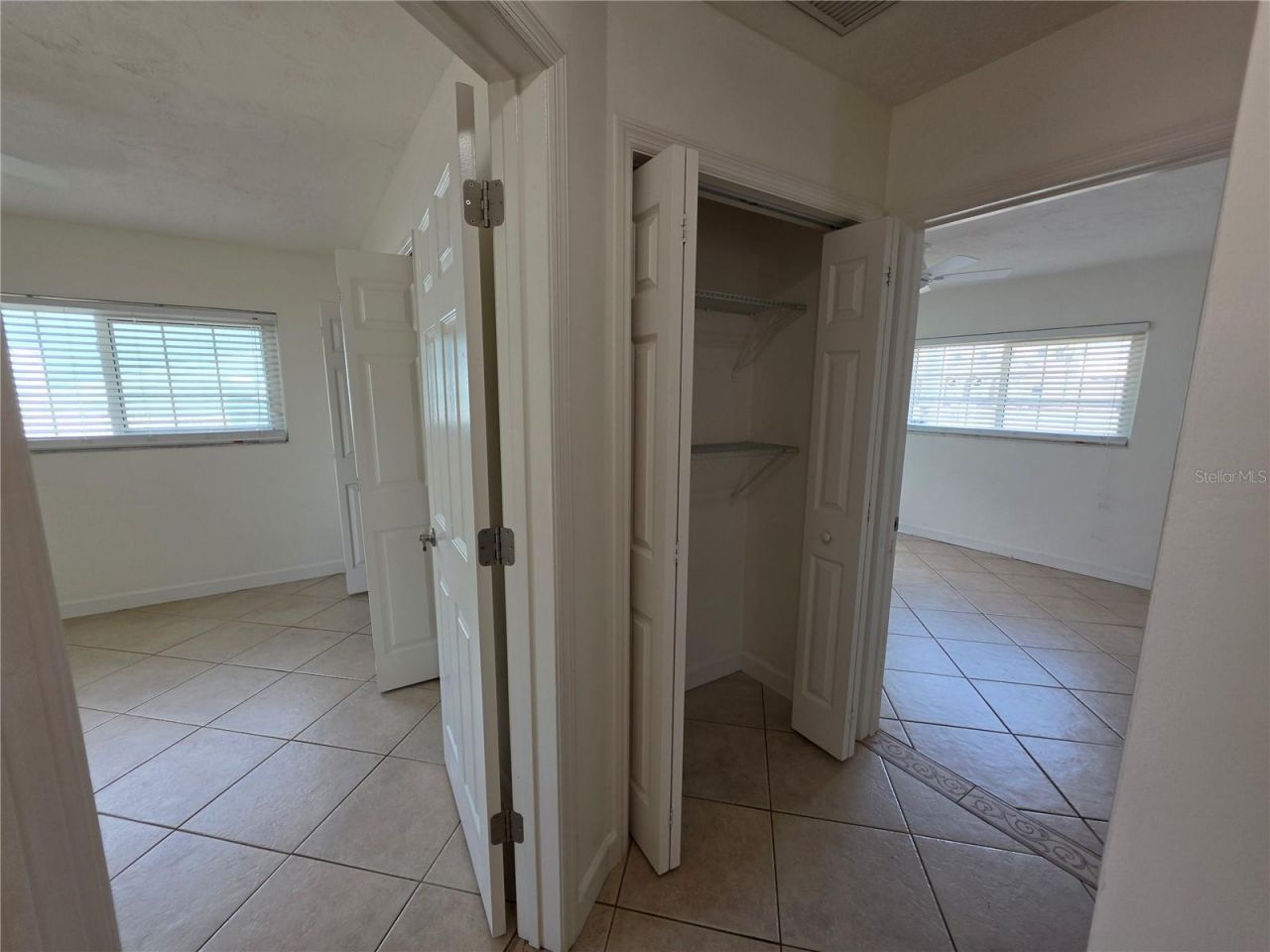 6033 38th Avenue N, Saint Petersburg, FL 33710 Photo