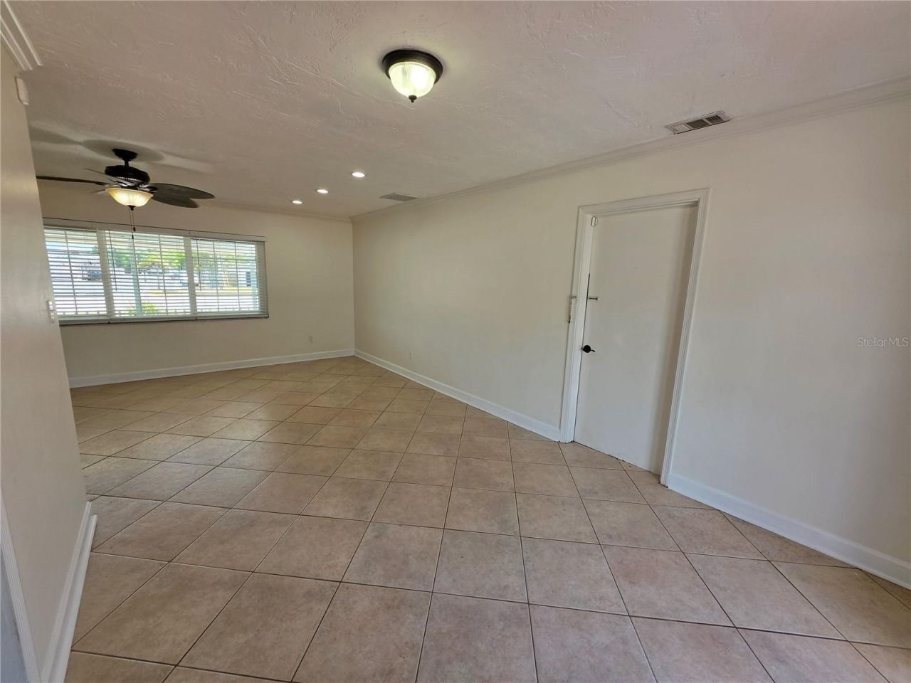 6033 38th Avenue N, Saint Petersburg, FL 33710 Photo