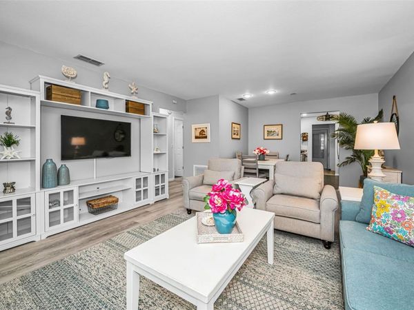 5216 81ST STREET N, Unit 5, ST PETERSBURG, FL 33709