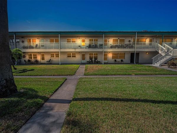 5216 81ST STREET N, Unit 5, ST PETERSBURG, FL 33709