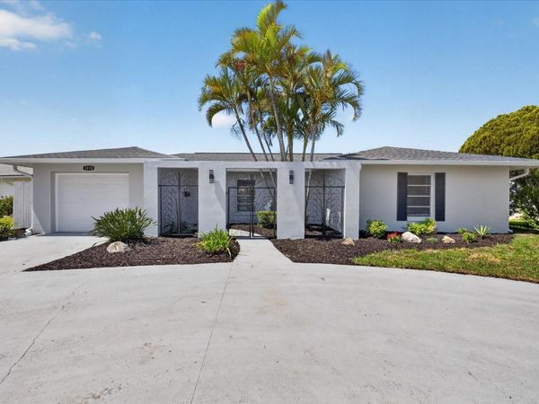 3818 TOPSAIL TRAIL , NEW PORT RICHEY, FL 34652