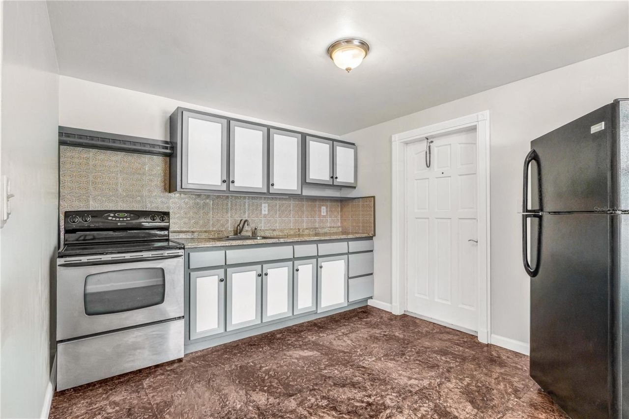 916 Flagler Avenue, Edgewater, FL 32132 Photo