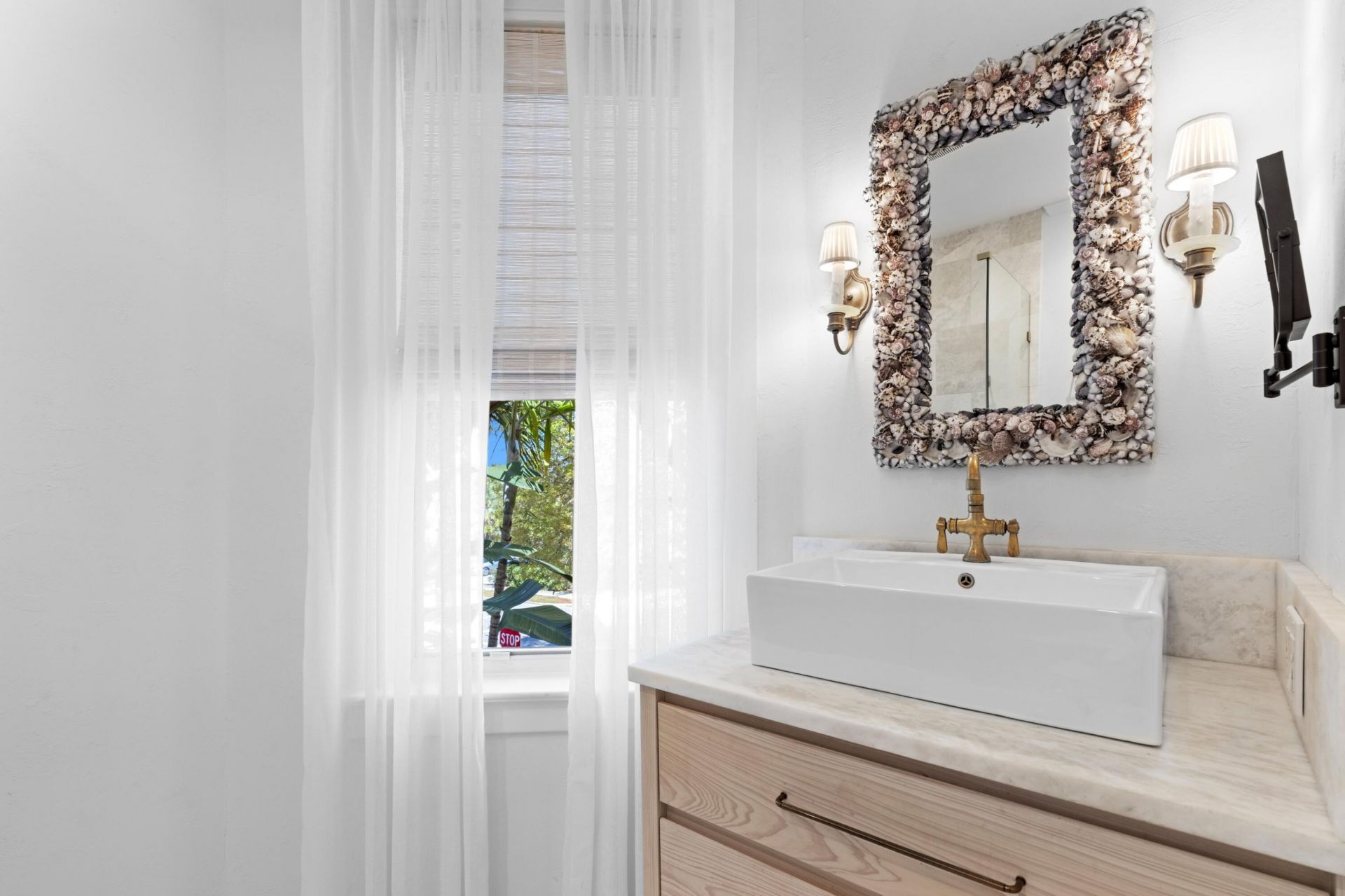 746 Upland Road, West Palm Beach, FL 33401 Photo
