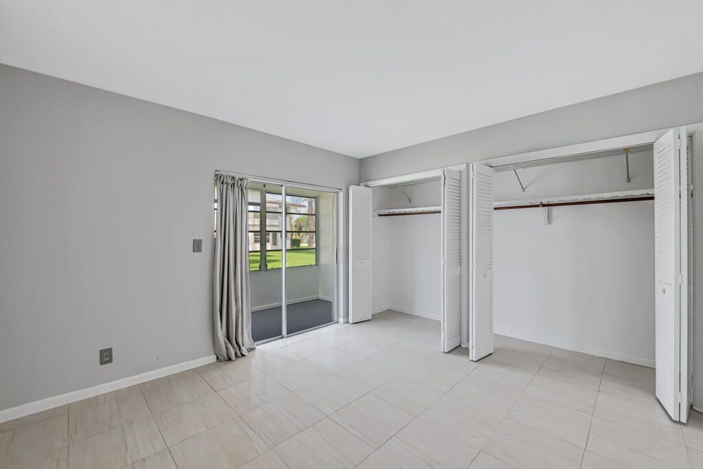 2004 Lake Osborne Drive, Unit 4, Lake Worth Beach, FL 33461 Photo