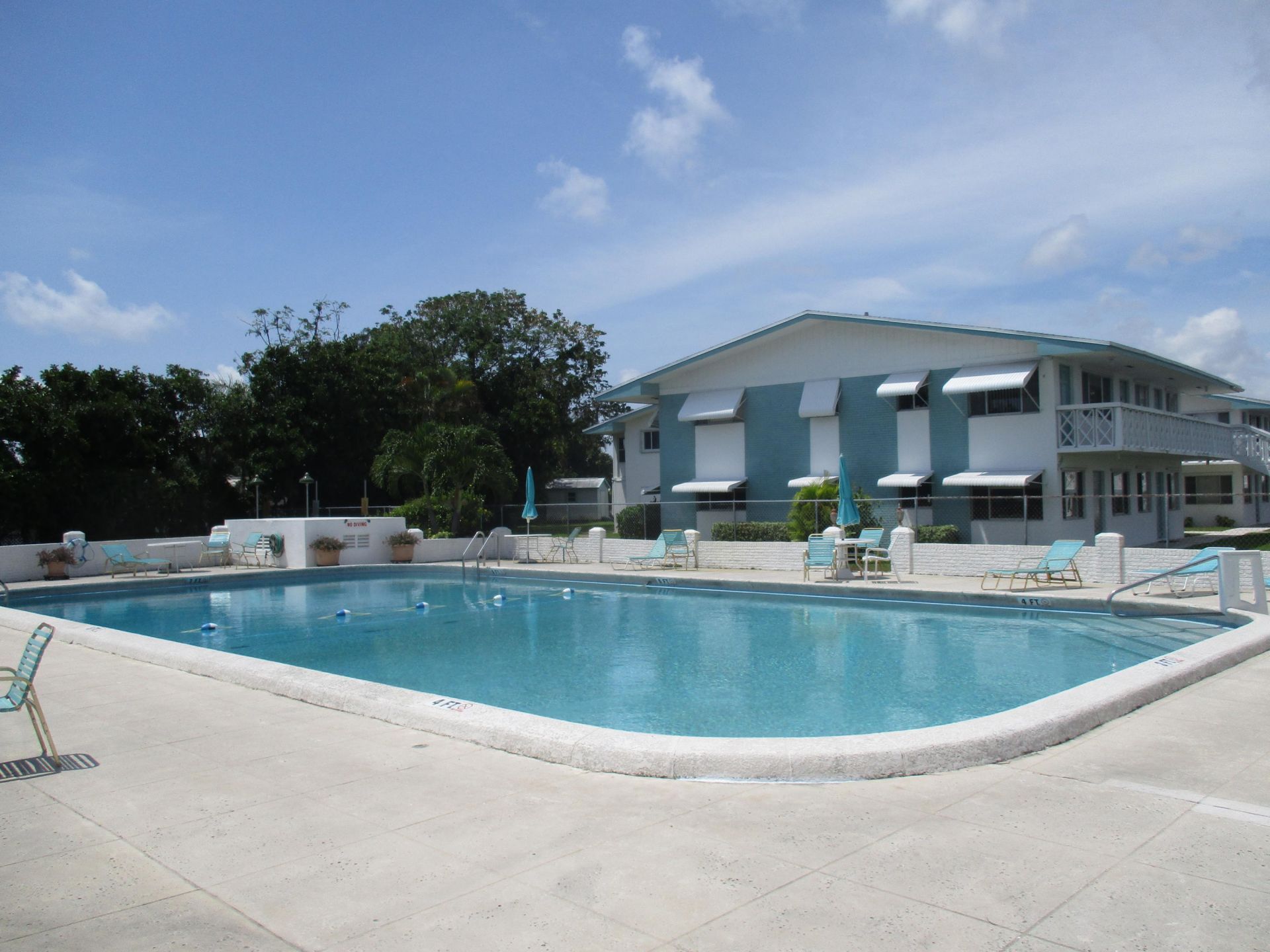 2004 Lake Osborne Drive, Unit 4, Lake Worth Beach, FL 33461 Photo