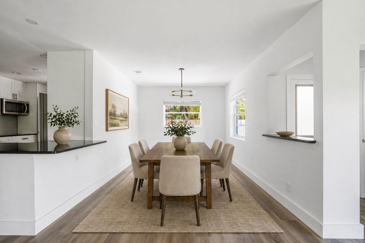 3211 Poinsettia Avenue, West Palm Beach, FL 33407 Photo