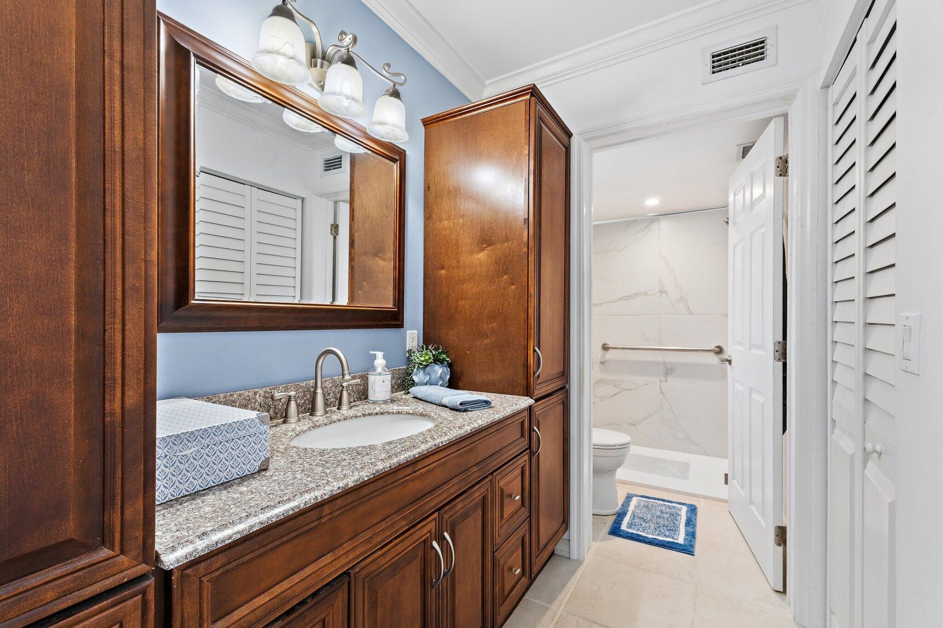 401 Pinecrest Circle, Unit F, Jupiter, FL 33458 Photo