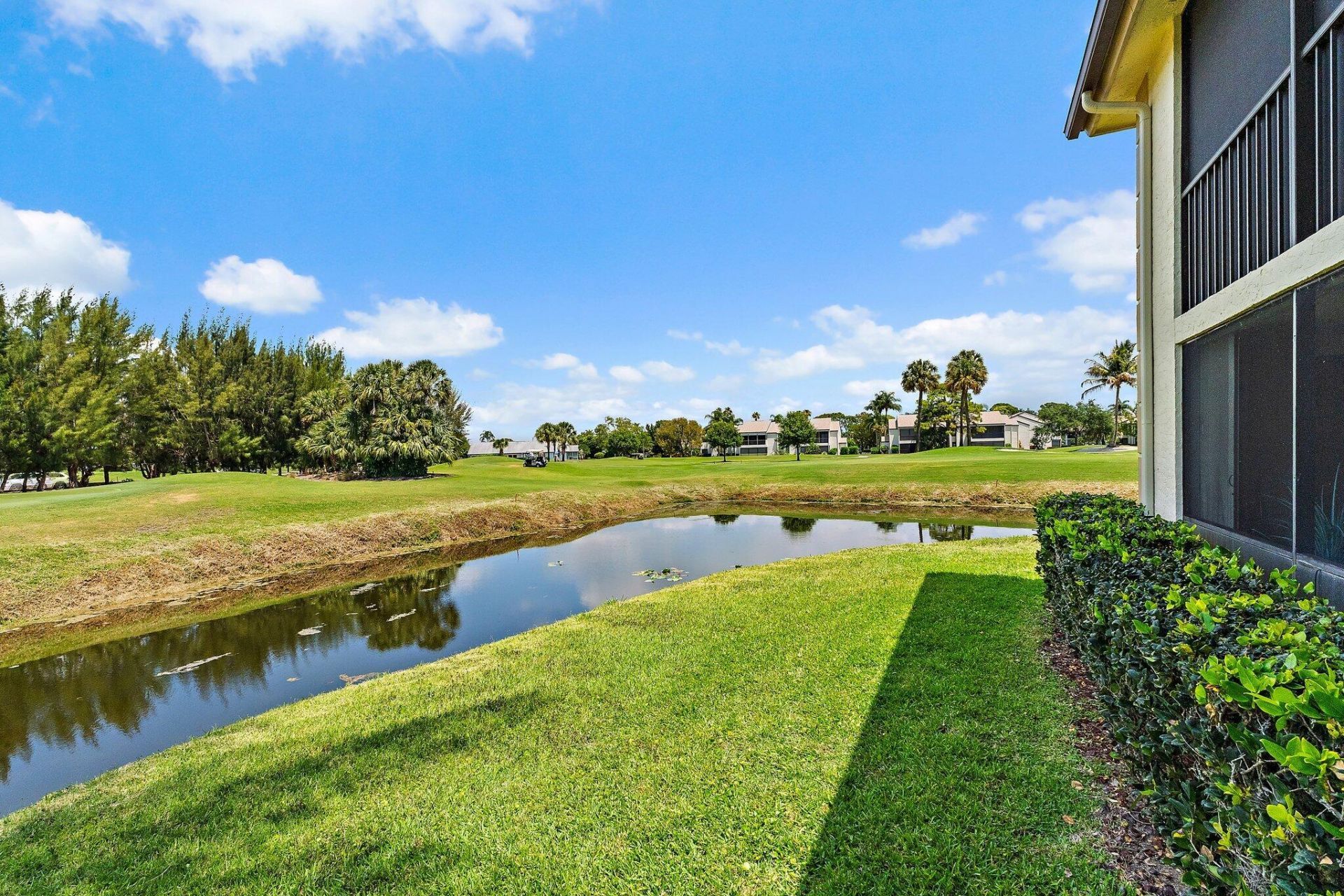 401 Pinecrest Circle, Unit F, Jupiter, FL 33458 Photo