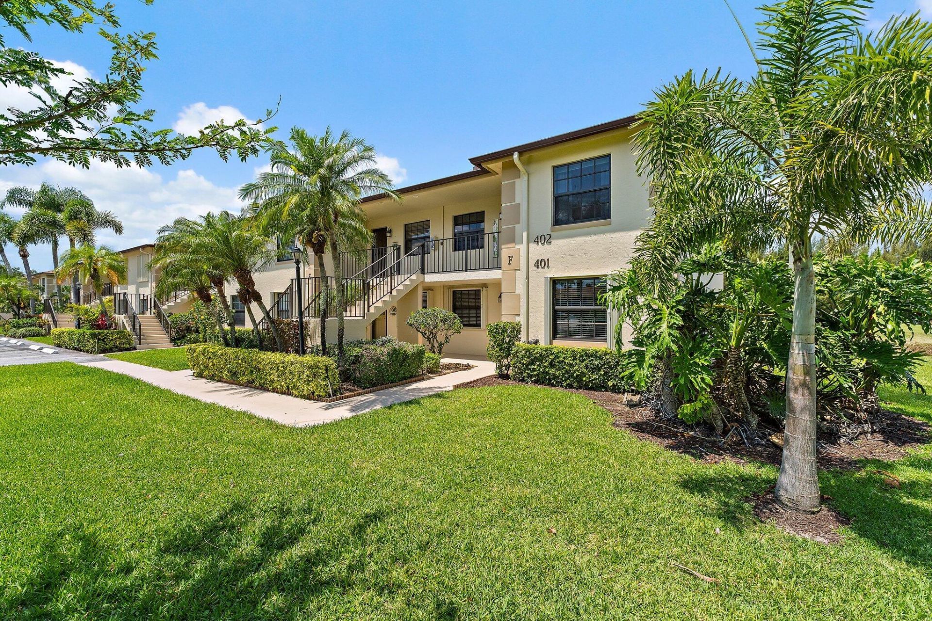 401 Pinecrest Circle, Unit F, Jupiter, FL 33458 Photo