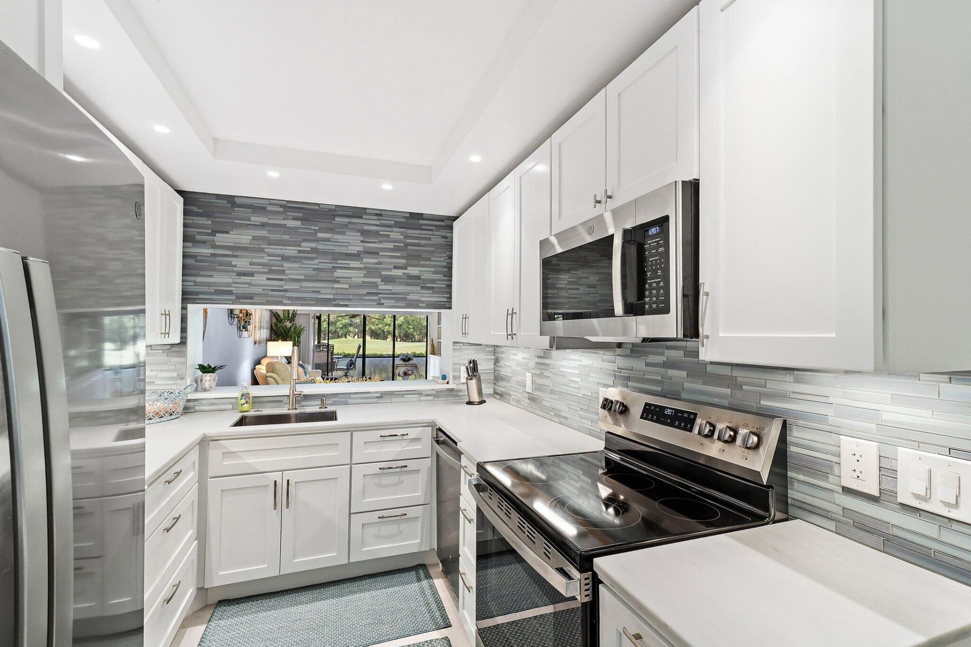 401 Pinecrest Circle, Unit F, Jupiter, FL 33458 Photo