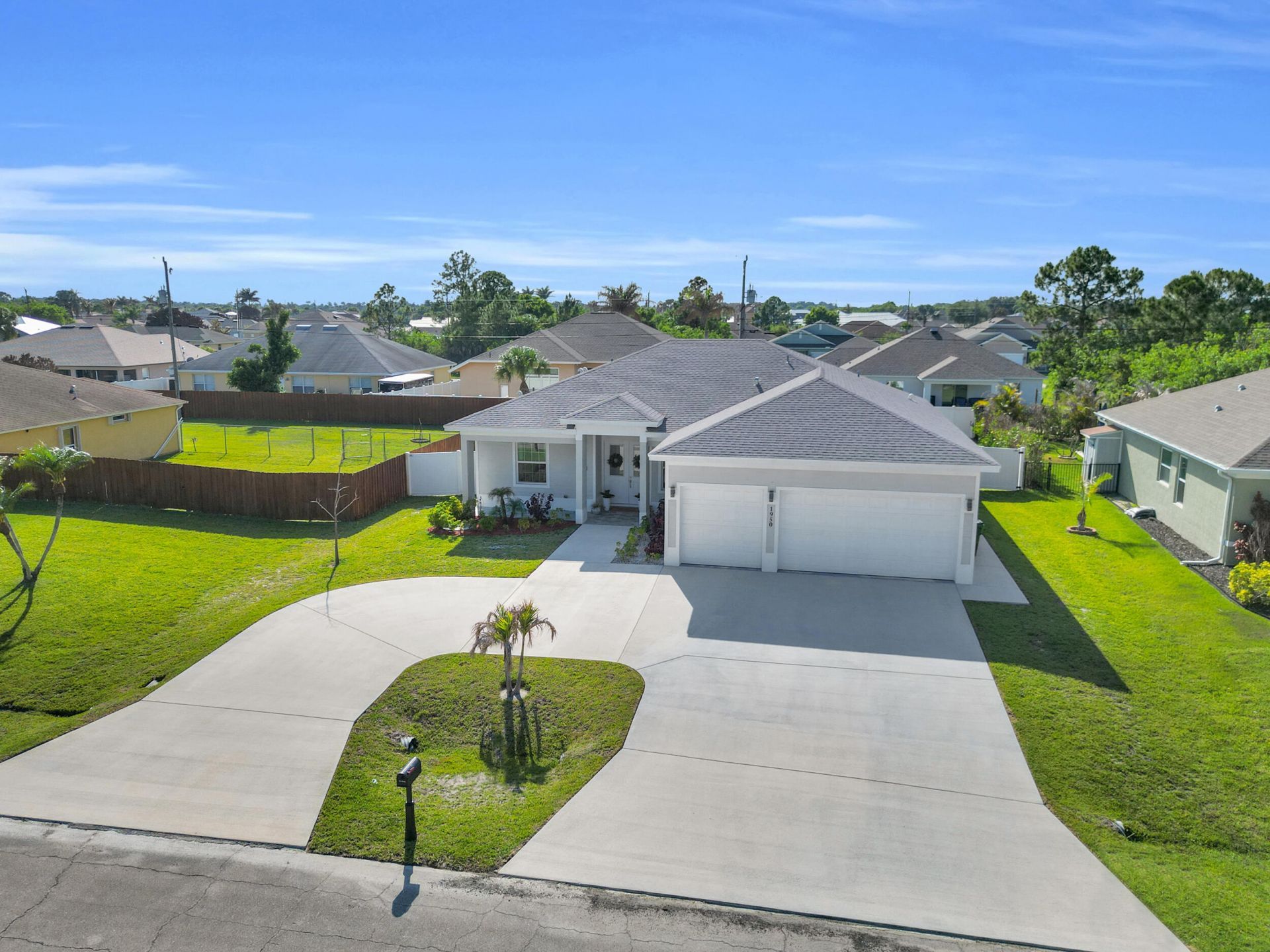 1950 SW Glendale Street, Port Saint Lucie, FL 34987 Photo