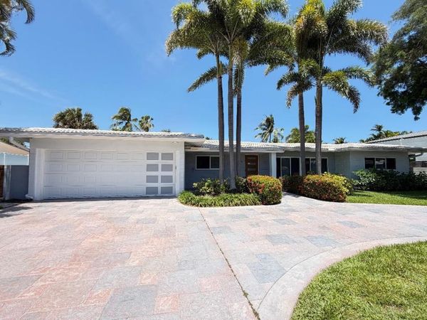 2701 NE 27th Court, Fort Lauderdale, FL 33306