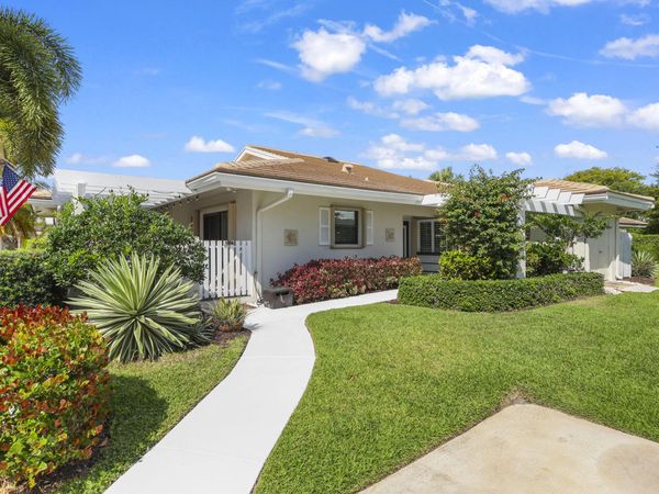 3660 Freshwater Drive, Jupiter, FL 33477