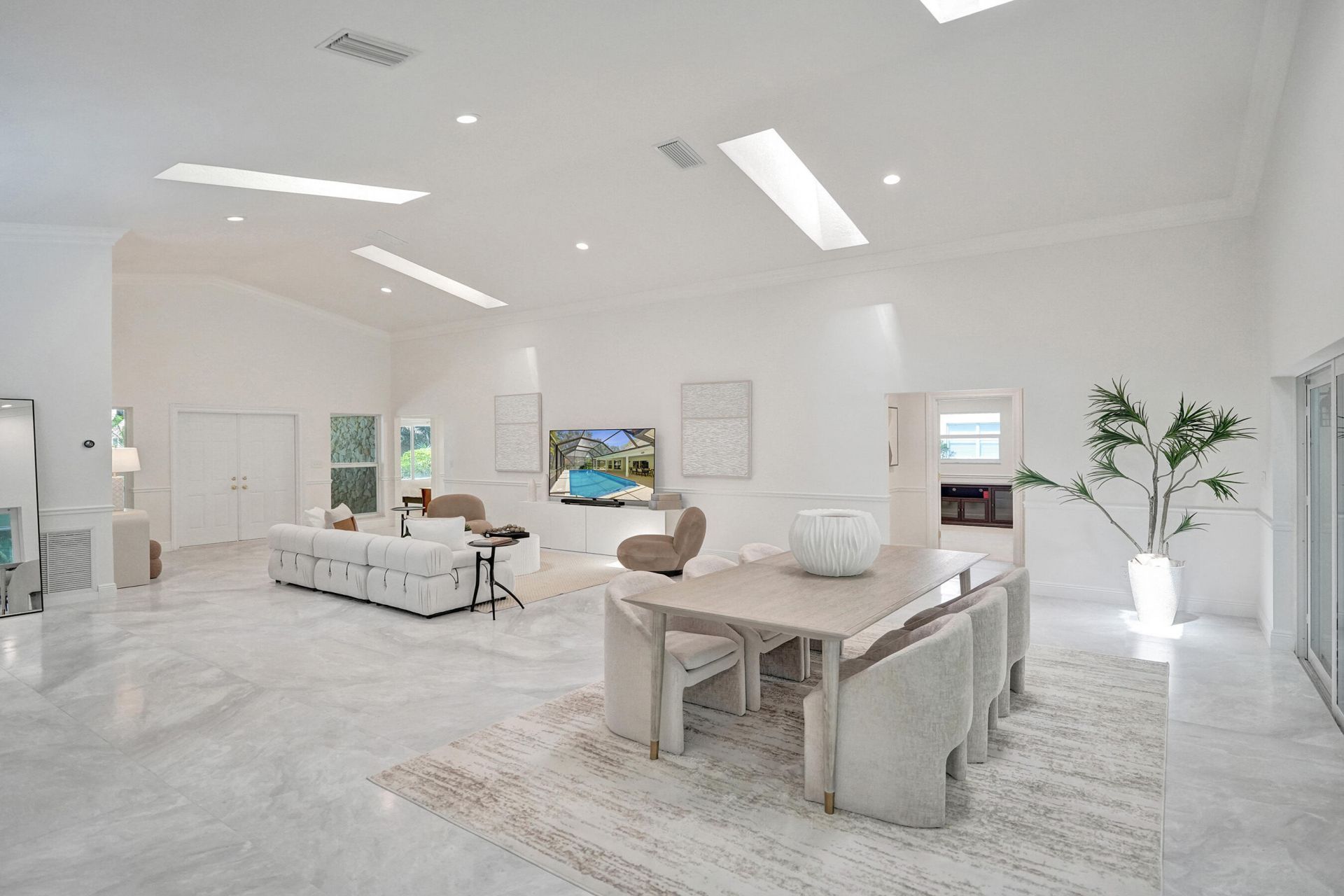2401 NW 39th Street, Boca Raton, FL 33431 Photo